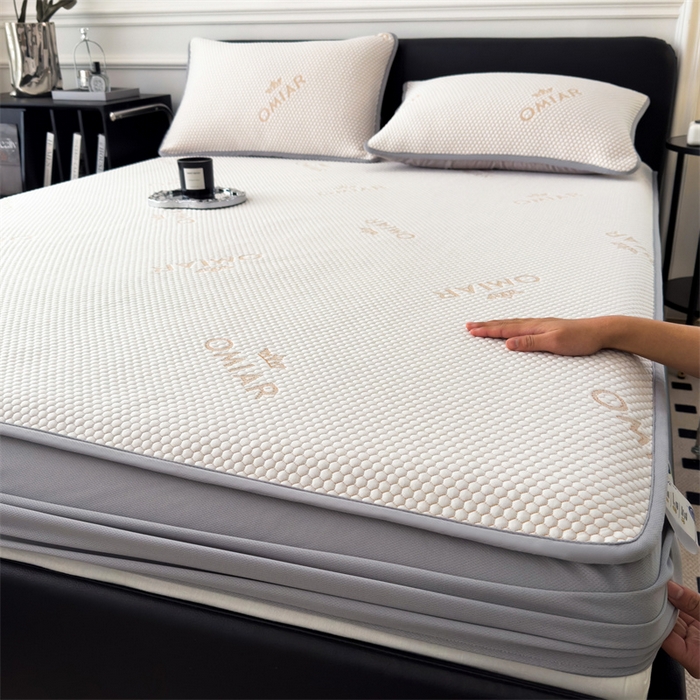 91家纺网 家纺一手货源 找家纺 叠派家纺 2024新款抗菌冰豆豆床笠款凉席-皇冠 皇冠-柠檬黄