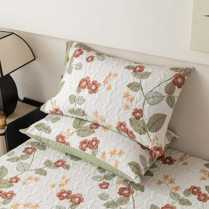 91家纺网 家纺一手货源 找家纺 优乐家纺 2025新款纯棉印花夹棉枕套系列-纽扣款 和颜悦色