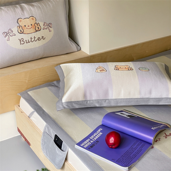 91家纺网 家纺一手货源 找家纺 圆岛家纺 2024新款900D卡通冰丝养生席 甜品小熊