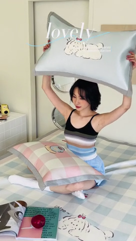 91家纺网 家纺一手货源 找家纺 圆岛家纺 2024新款900D卡通冰丝养生席 格子小狗