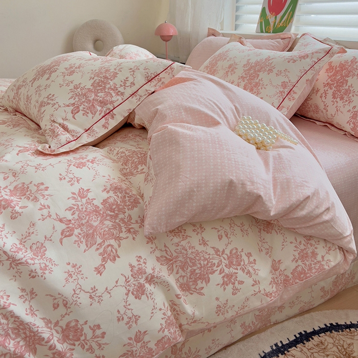 91家纺网 家纺一手货源 找家纺 乐童 2024新款直播爆款13070纯棉印花吊边款一字绣四件套 第五波 藤曼花影 粉