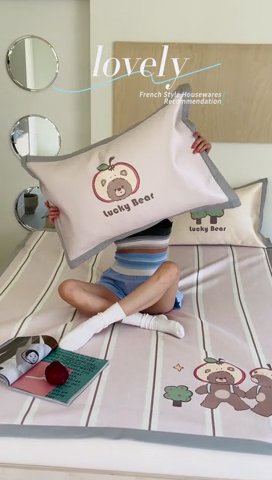 91家纺网 家纺一手货源 找家纺 圆岛家纺 2024新款900D卡通冰丝养生席 苹果熊