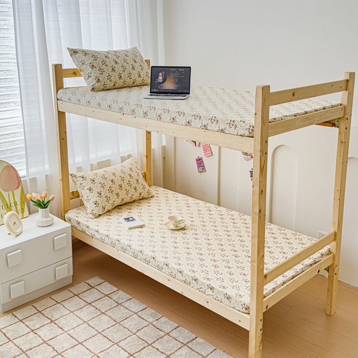 91家纺网 家纺一手货源 找家纺 金丝鸟家纺 2024新款学生款A类老粗布床笠 蔷薇