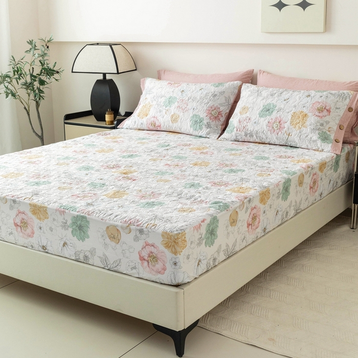 91家纺网 家纺一手货源 找家纺 优乐家纺 2025新款纯棉印花夹棉床笠三件套系列-纽扣款 安琪-黄