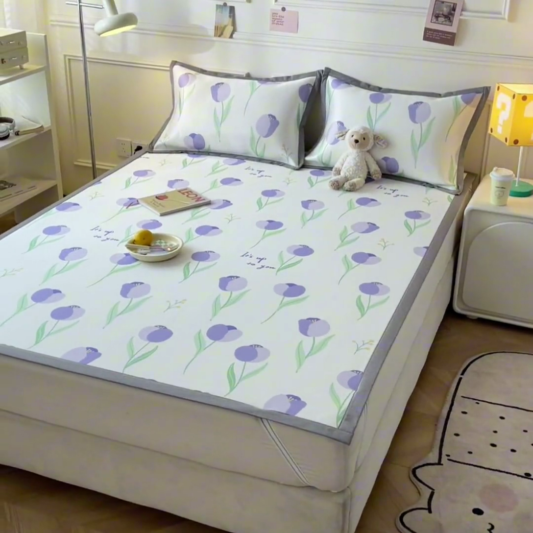 91家纺网 家纺一手货源 找家纺 九花鹿 2024新款A类碳光冰丝凉席三件套四件套紫色小花