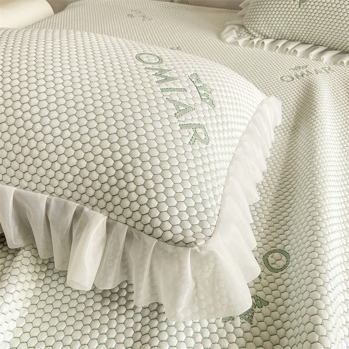 91家纺网 家纺一手货源 找家纺 叠派家纺 2024新款抗菌冰豆豆床裙款凉席-皇冠系 冰豆豆皇冠系列-床裙款 冰豆绿