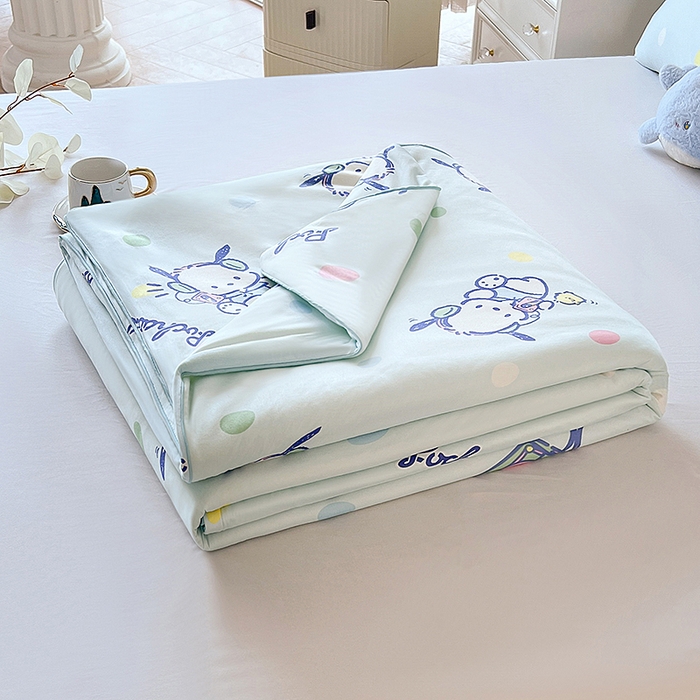 91家纺网 家纺一手货源 找家纺 天瑜家纺 2024新款三丽鸥针织夏被 帕恰狗蓝