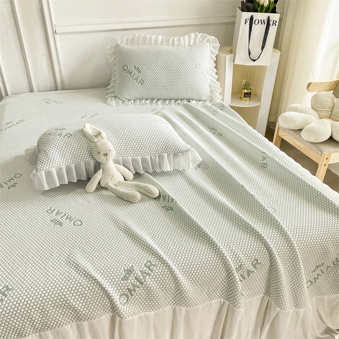 91家纺网 家纺一手货源 找家纺 叠派家纺 2024新款抗菌冰豆豆床裙款凉席-皇冠系 冰豆豆皇冠系列-床裙款 冰豆绿