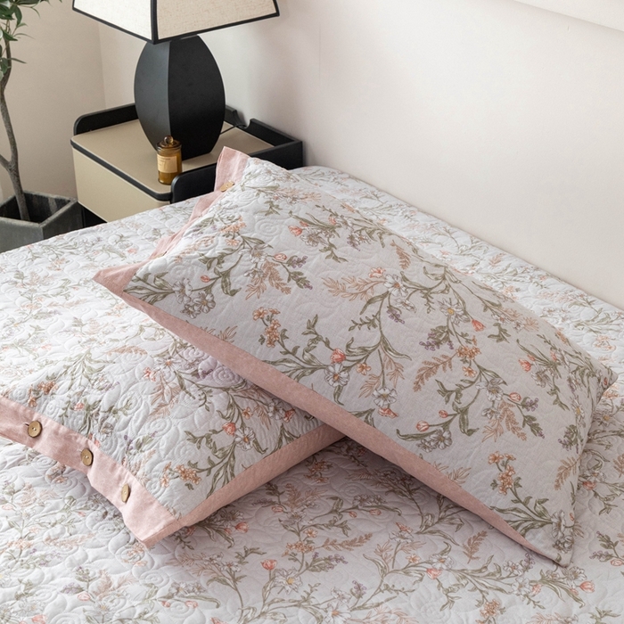 91家纺网 家纺一手货源 找家纺 优乐家纺 2025新款纯棉印花夹棉枕套系列-纽扣款 清婉