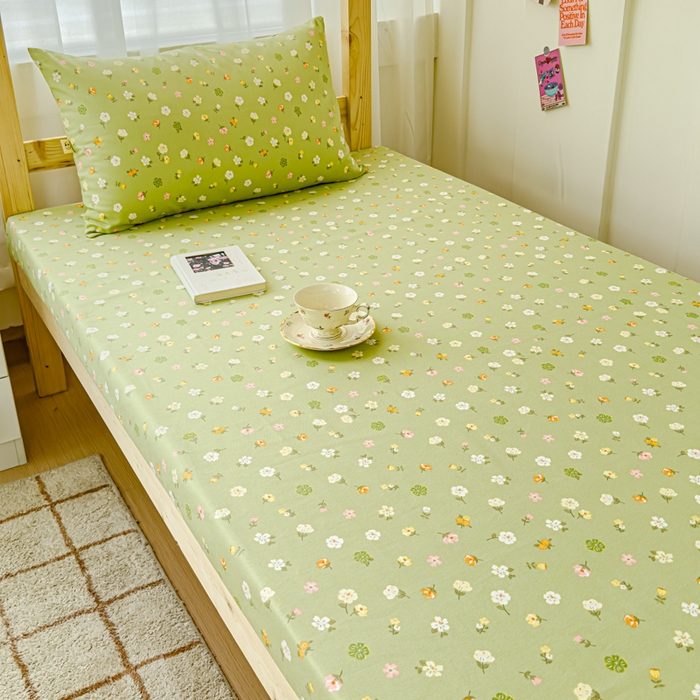 91家纺网 家纺一手货源 找家纺 金丝鸟家纺 2024新款学生款A类老粗布床笠 花田