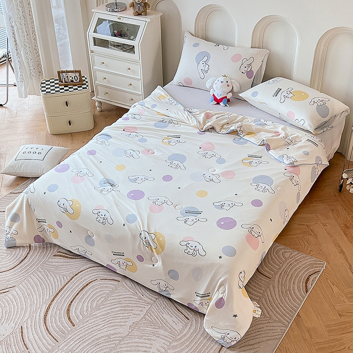 91家纺网 家纺一手货源 找家纺 天瑜家纺 2024新款三丽鸥针织夏被 波点玉桂狗