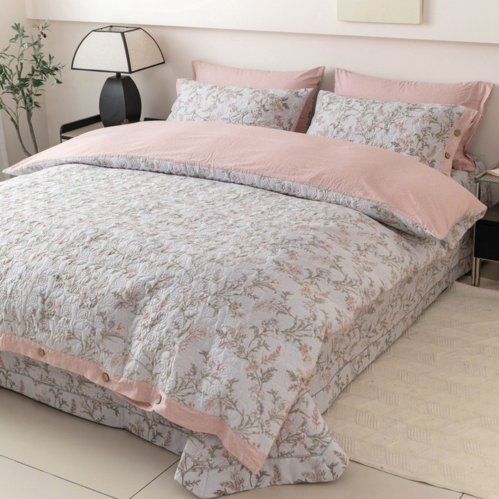 91家纺网 家纺一手货源 找家纺 优乐家纺 2025新款纯棉印花夹棉系列四件套-纽扣款 清婉