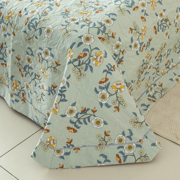 91家纺网 家纺一手货源 找家纺 优乐家纺 2025新款纯棉印花夹棉系列床盖三件套-纽扣款 朵唯