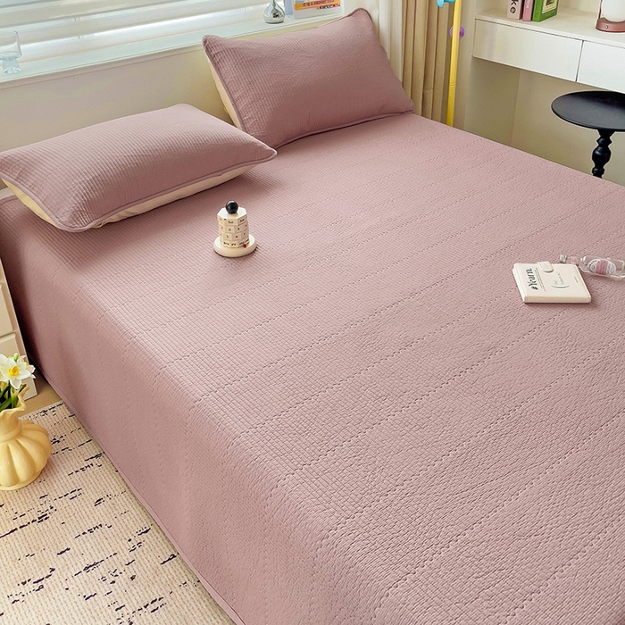 91家纺网 家纺一手货源 找家纺 羽爱家纺 2024新款双面纯色全棉水洗床盖 豆沙