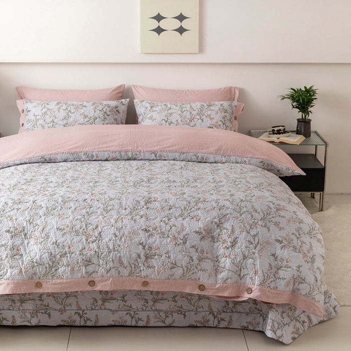 91家纺网 家纺一手货源 找家纺 优乐家纺 2025新款纯棉印花夹棉系列四件套-纽扣款 清婉