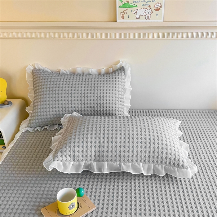 91家纺网 家纺一手货源 找家纺 屹成家纺 2024新款PE高分子冰丝凉席床裙款 菱形格-灰