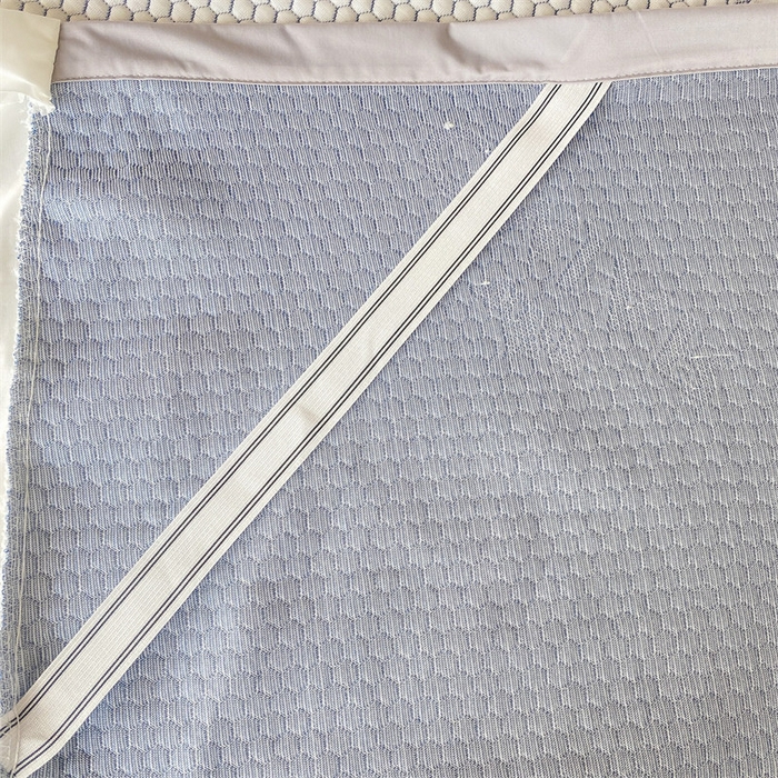 91家纺网 家纺一手货源 找家纺 叠派家纺 2024新款抗菌冰豆豆床裙款凉席-皇冠系 冰豆豆皇冠系列-床裙款 淡雅灰