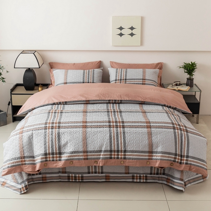 91家纺网 家纺一手货源 找家纺 优乐家纺 2025新款纯棉印花夹棉系列四件套-纽扣款 慕斯