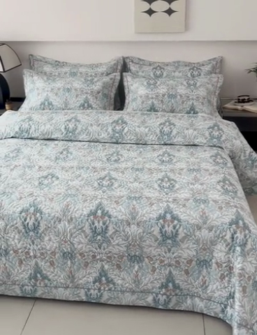 91家纺网 家纺一手货源 找家纺 优乐家纺 2025新款全棉斜纹13376宽边枕套床盖三件套 普卡拉-兰