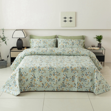 91家纺网 家纺一手货源 找家纺 （总）优乐家纺 2025新款纯棉印花夹棉系列床盖三件套-纽扣款