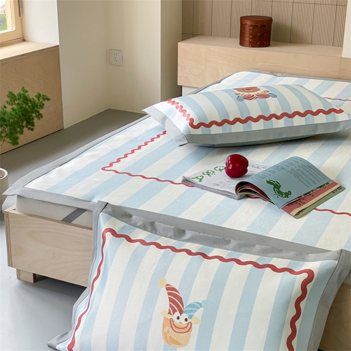 91家纺网 家纺一手货源 找家纺 圆岛家纺 2024新款900D卡通冰丝养生席 马戏小熊