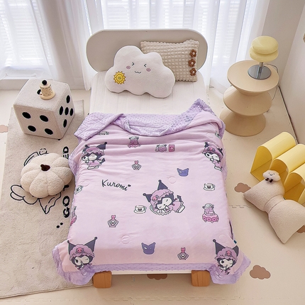 91家纺网 家纺一手货源 找家纺 （总）花满路 2024新款有氨凉感丝卡通印花豆豆被儿童被夏被被子