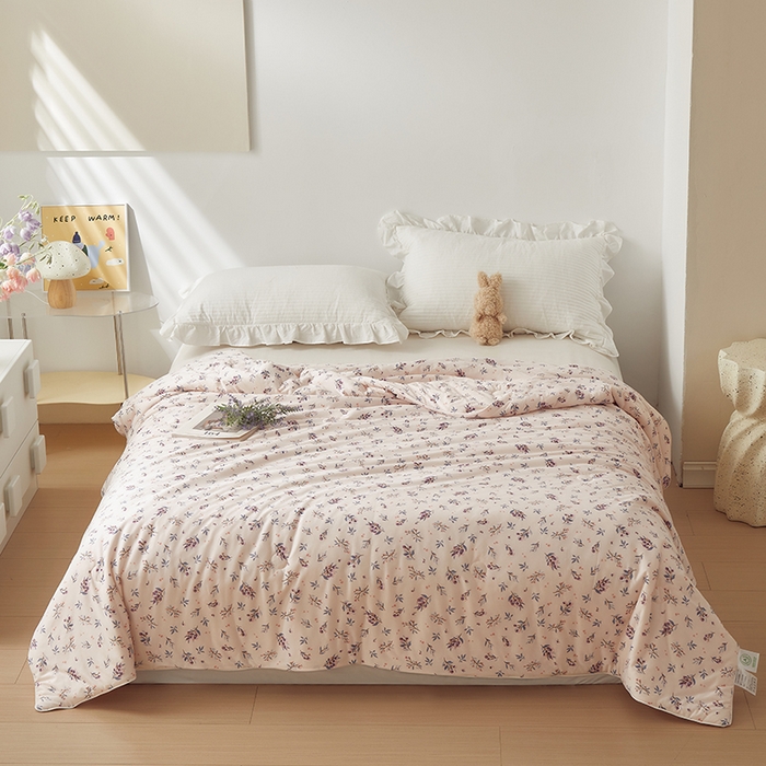 91家纺网 家纺一手货源 找家纺 怡家居 2024新款A类云柔针织棉夏被 夏朵