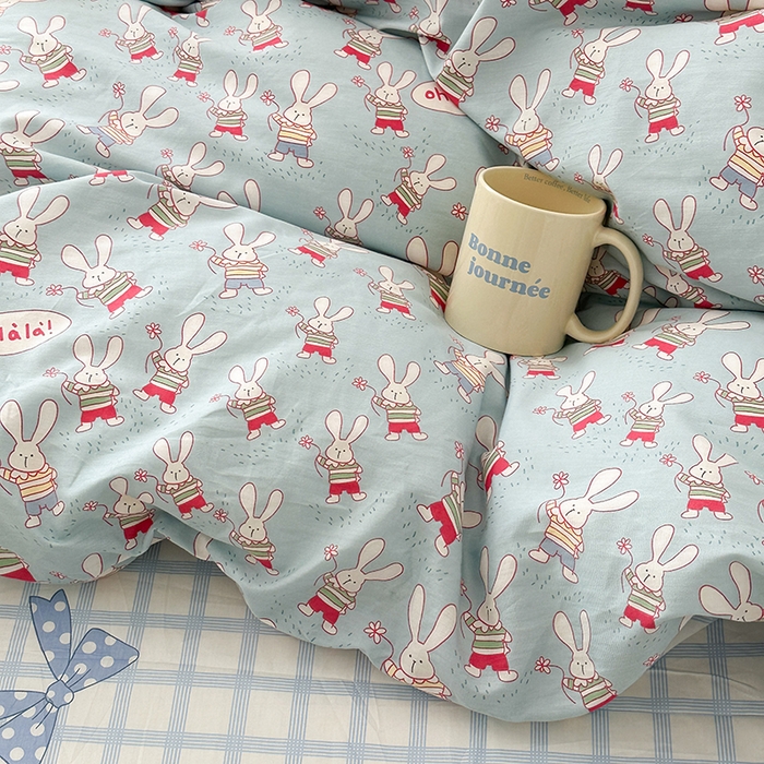 91家纺网 家纺一手货源 找家纺 昔可 新款春日氛围感小清新亲肤四件套 踏春小兔