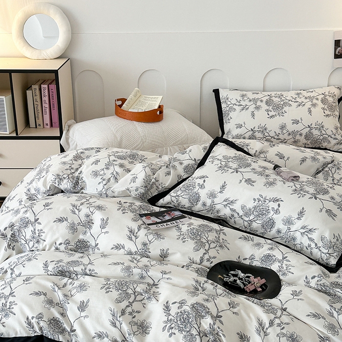 91家纺网 家纺一手货源 找家纺 昔可 2024新款单层黑边复古花古典儒雅四件套 香浮花月