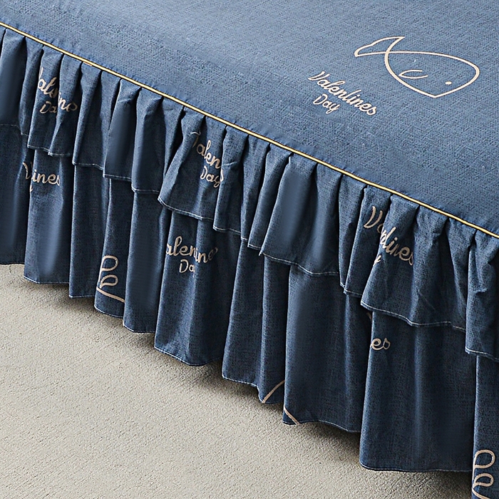 91家纺网 家纺一手货源 找家纺 小雨家纺 2026新款芦荟棉床裙三件套 小鲸鱼