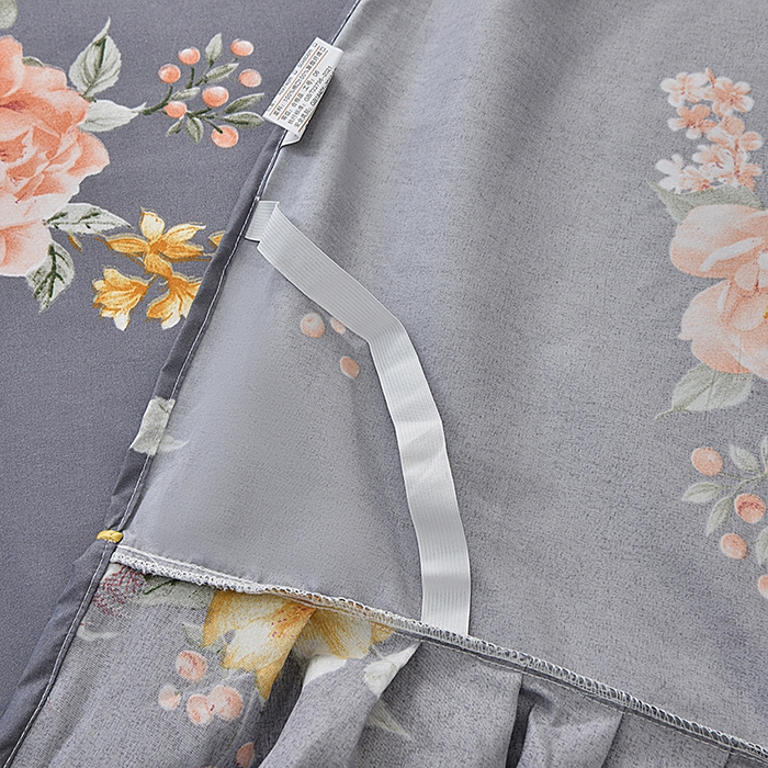 91家纺网 家纺一手货源 找家纺 小雨家纺 2026新款芦荟棉床裙四件套 百花齐放-灰