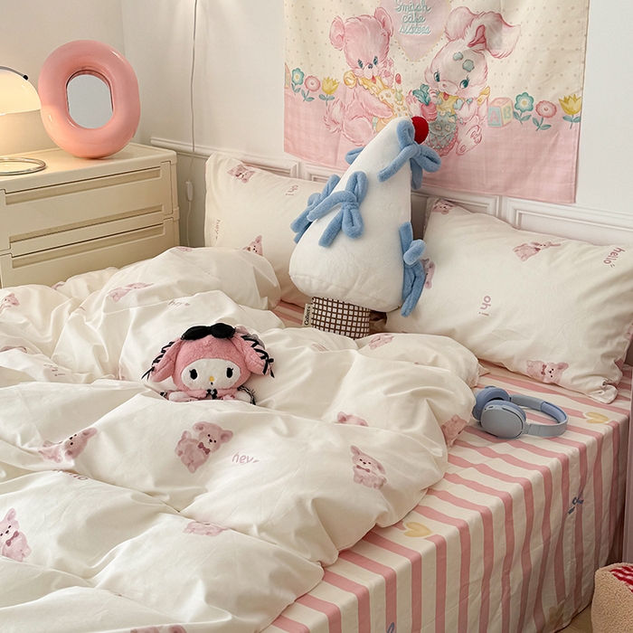 91家纺网 家纺一手货源 找家纺 昔可 新款多巴胺卡通简约风可爱亲肤四件套 蝴蝶结狗狗