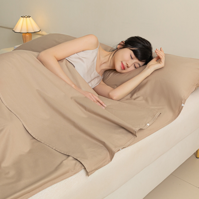 91家纺网 家纺一手货源 找家纺 澳梵家居 60s全棉纯色旅行睡袋 茶棕