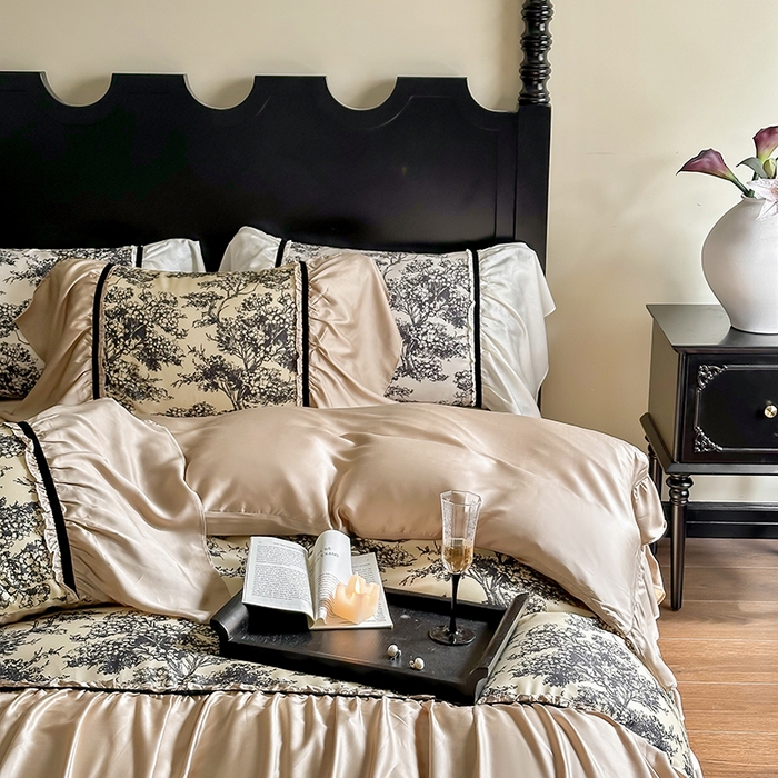 91家纺网 家纺一手货源 找家纺 黛舒家居 2024新款60s兰精天丝数码印花四件套-杨树林 杨树林-棕