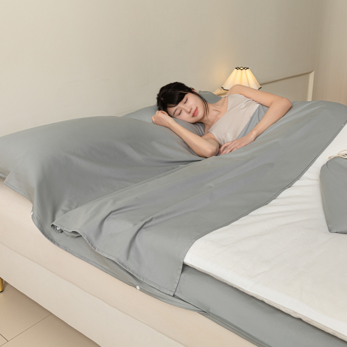 91家纺网 家纺一手货源 找家纺 澳梵家居 60s全棉纯色旅行睡袋 椰子灰