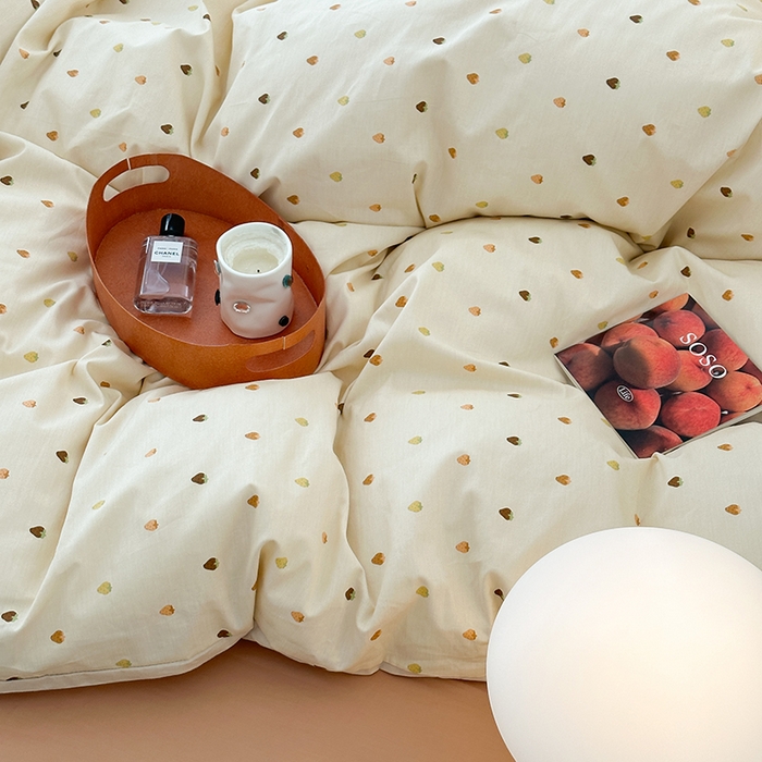 91家纺网 家纺一手货源 找家纺 昔可 新款创意枕套时尚柔舒全棉四件套 草莓拿铁