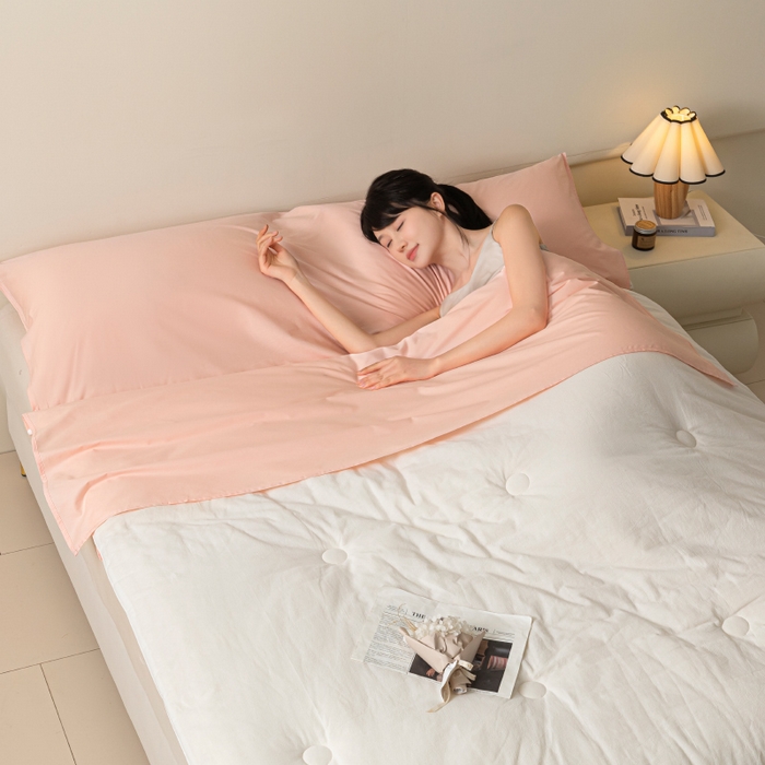 91家纺网 家纺一手货源 找家纺 澳梵家居 60s全棉纯色旅行睡袋 白桃粉