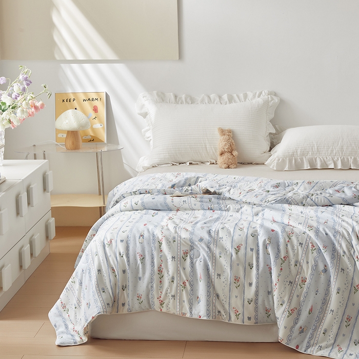 91家纺网 家纺一手货源 找家纺 怡家居 2024新款A类云柔针织棉夏被 绅士兔