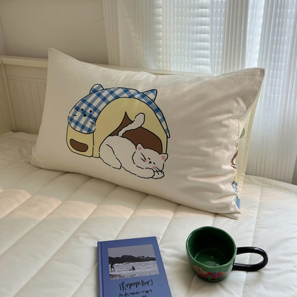 桃喜 2024新款全棉印花卡通混搭系列四件套-单枕套 蓝格子小猫