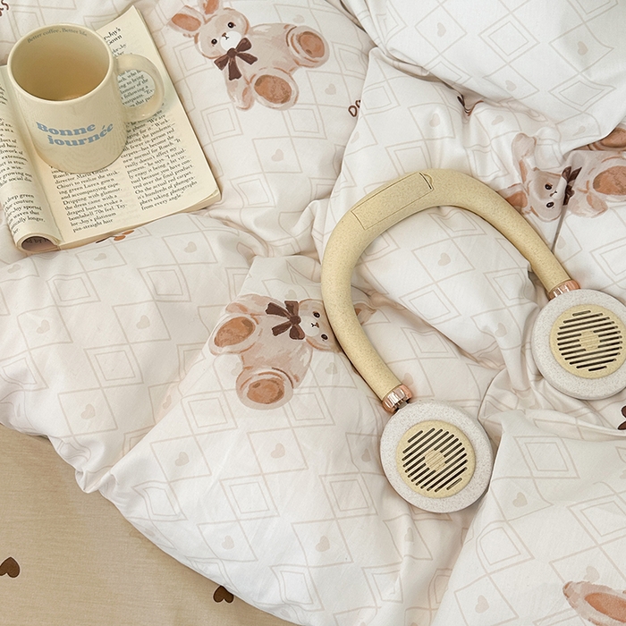 91家纺网 家纺一手货源 找家纺 昔可 新款多巴胺卡通简约风可爱亲肤四件套 萌萌棕兔