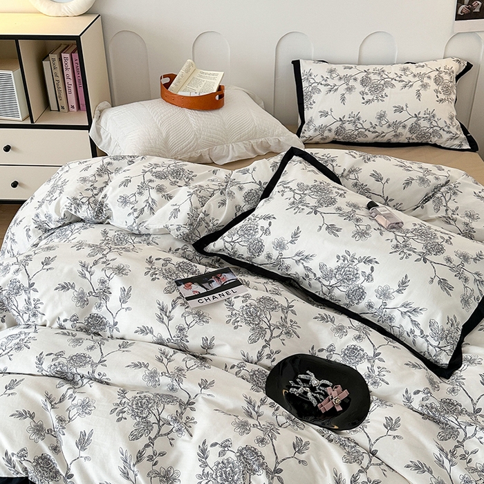 91家纺网 家纺一手货源 找家纺 昔可 2024新款单层黑边复古花古典儒雅四件套 香浮花月