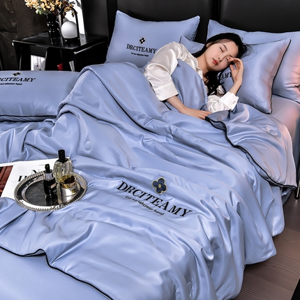 91家纺网 家纺一手货源 找家纺 （总）伊梵居 2025新款水洗真丝刺绣夏被四件套