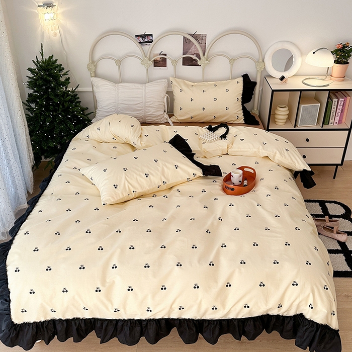 91家纺网 家纺一手货源 找家纺 昔可 新款法式大花边全棉四件套 黑樱桃