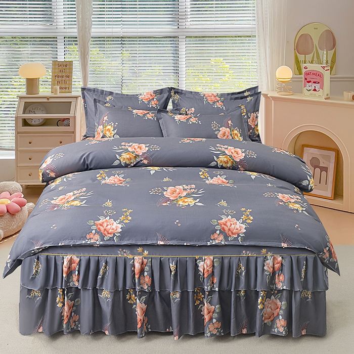 91家纺网 家纺一手货源 找家纺 小雨家纺 2026新款芦荟棉床裙四件套 百花齐放-灰