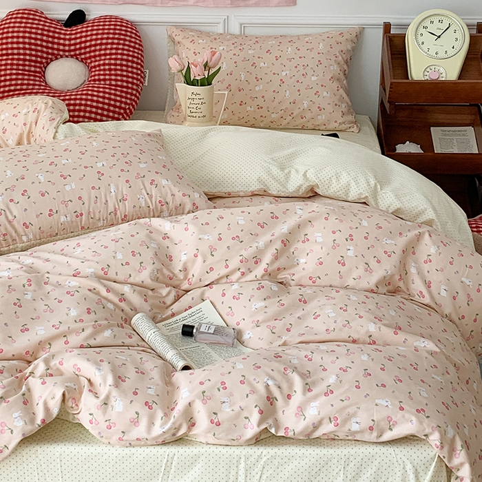 91家纺网 家纺一手货源 找家纺 昔可 新款春日氛围感小清新亲肤四件套 小樱桃兔兔