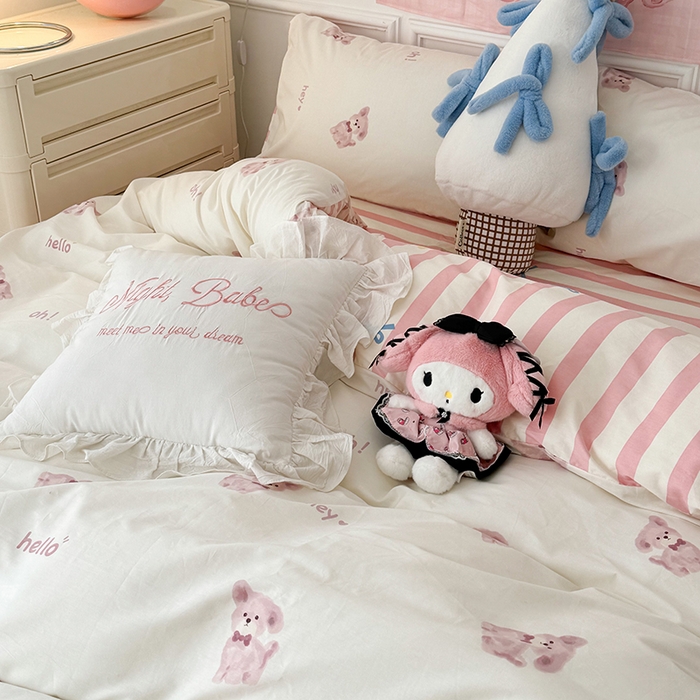 91家纺网 家纺一手货源 找家纺 昔可 新款多巴胺卡通简约风可爱亲肤四件套 蝴蝶结狗狗