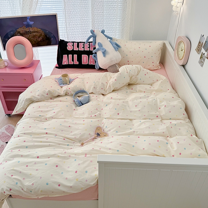 91家纺网 家纺一手货源 找家纺 昔可 新款创意枕套时尚柔舒全棉四件套 彩色点点