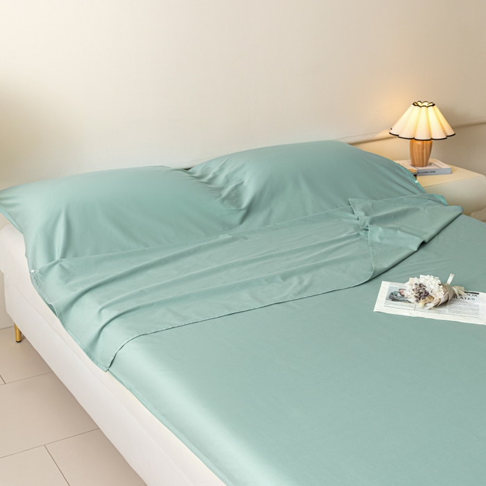 91家纺网 家纺一手货源 找家纺 澳梵家居 60s全棉纯色旅行睡袋 烟波绿