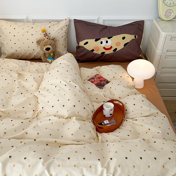 91家纺网 家纺一手货源 找家纺 昔可 新款创意枕套时尚柔舒全棉四件套 草莓拿铁