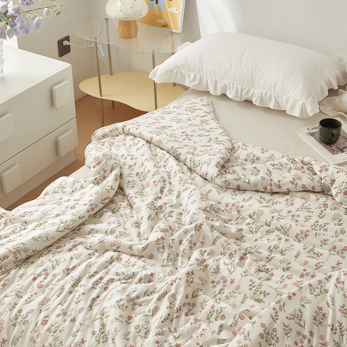 91家纺网 家纺一手货源 找家纺 怡家居 2024新款A类云柔针织棉夏被 静香